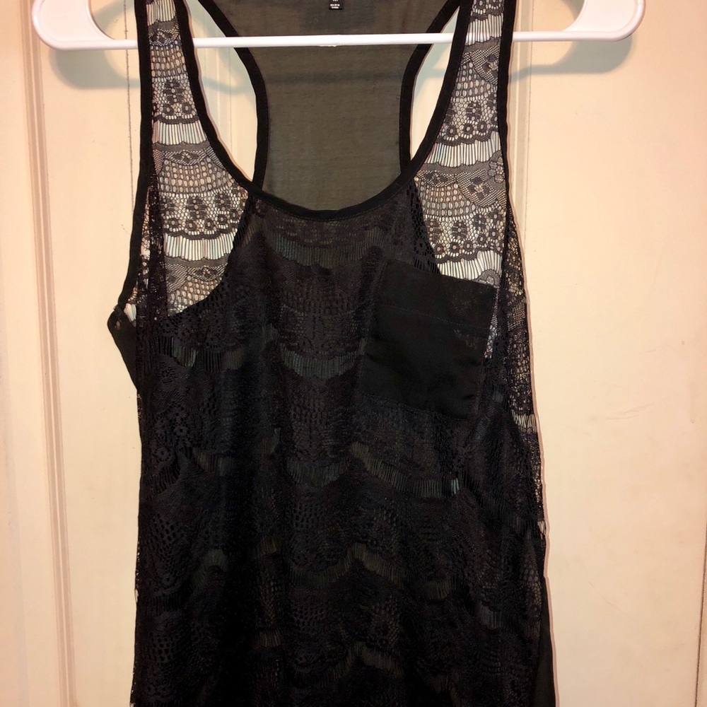 Black print tank top